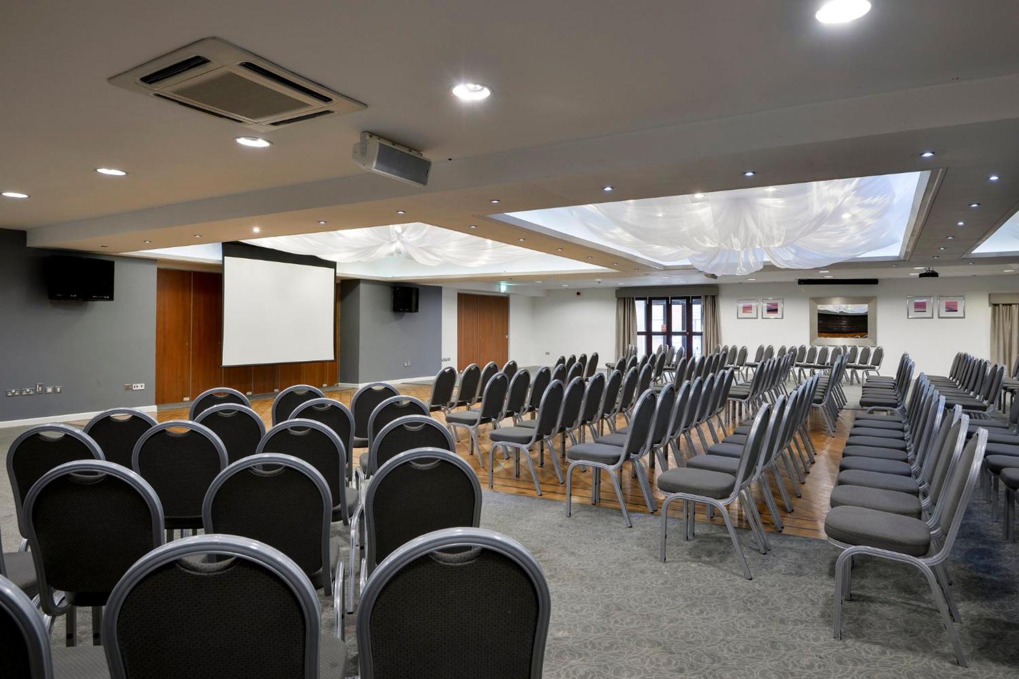 Holiday Inn - Manchester - Oldham By Ihg Failsworth Esterno foto
