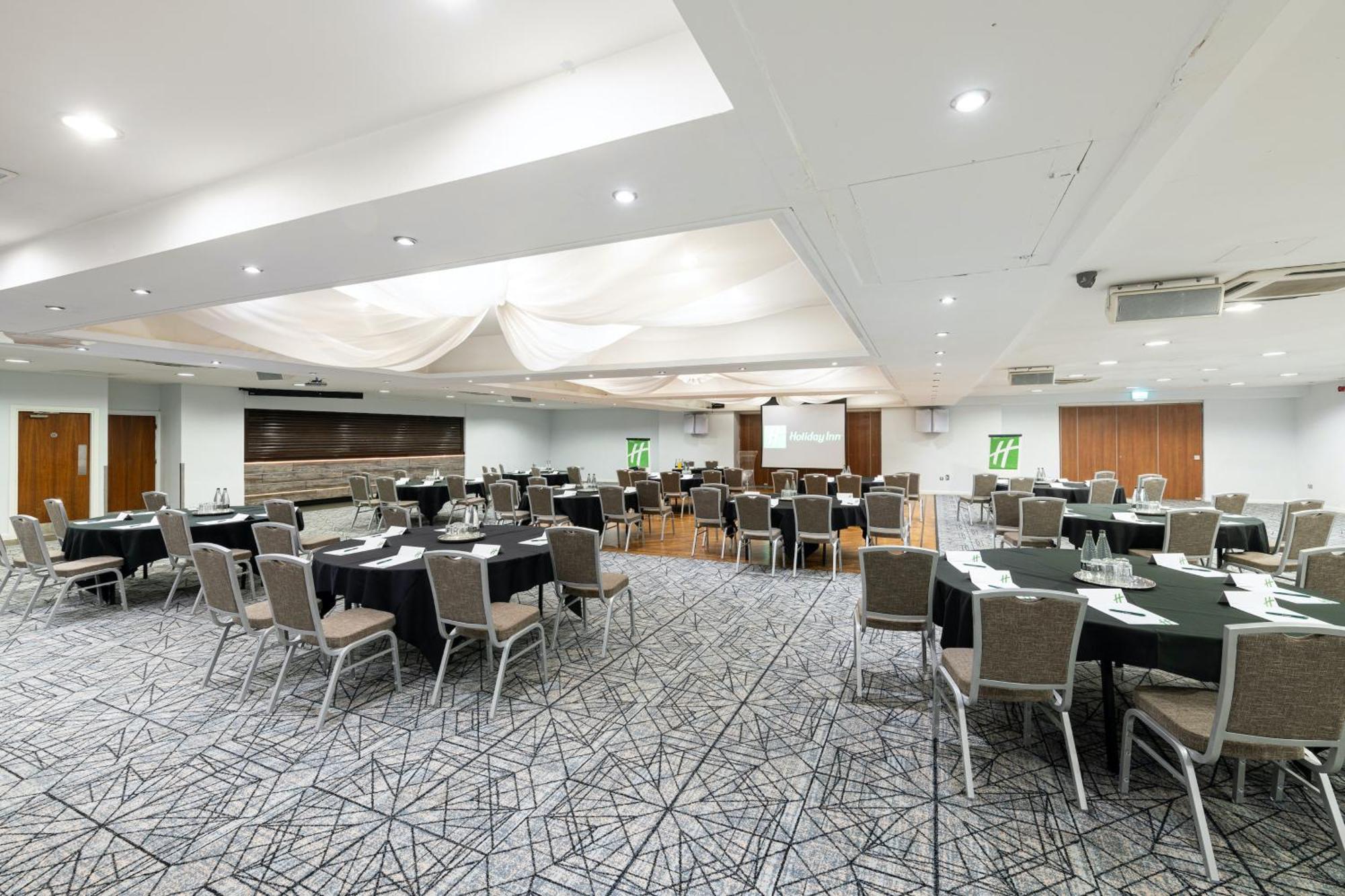 Holiday Inn - Manchester - Oldham By Ihg Failsworth Esterno foto